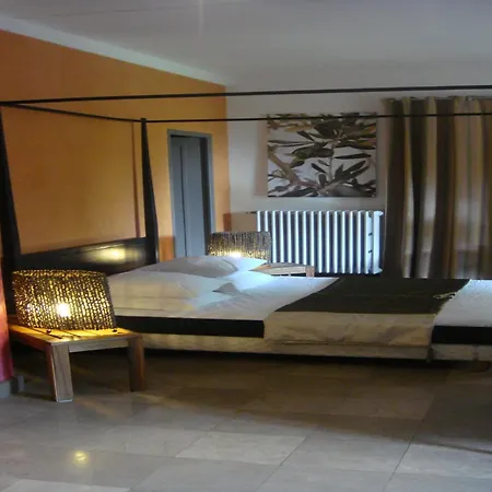 La Demeure Des Tilleuls فندق مبيت وإفطار 3*